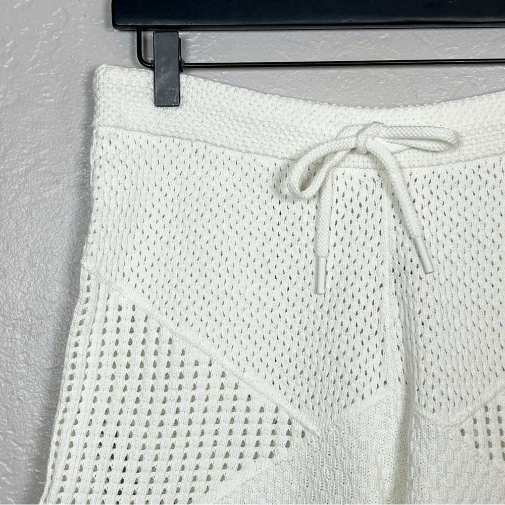 ZIMMERMANN Women’s Size 2/ US 8 White Raie Mesh Crochet-Knit Cotton Shorts - Picture 4 of 15